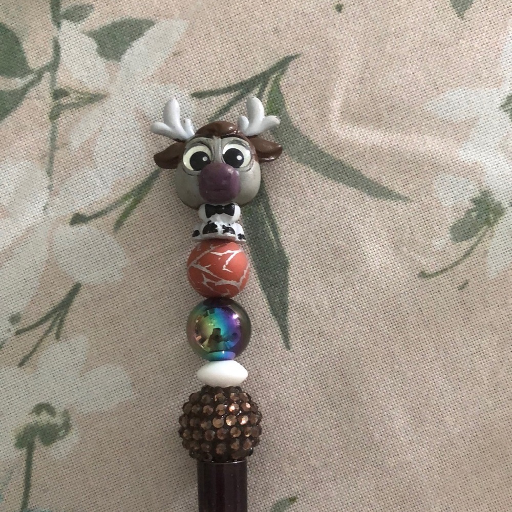 Elsa, Anna, Sven, Olaf Frozen Character Beaded Pens Set Collectibles - Picture 6 of 11